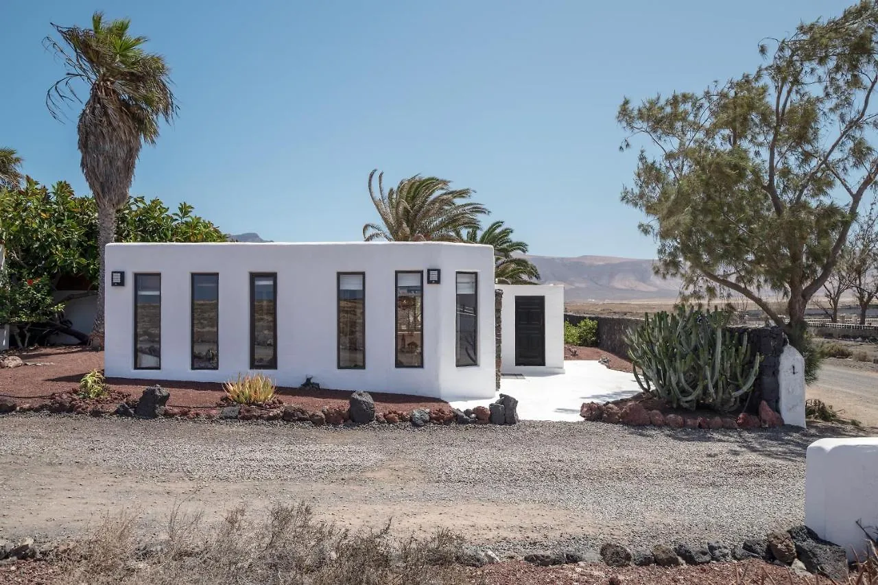 La Casita Villa Famara 0*,